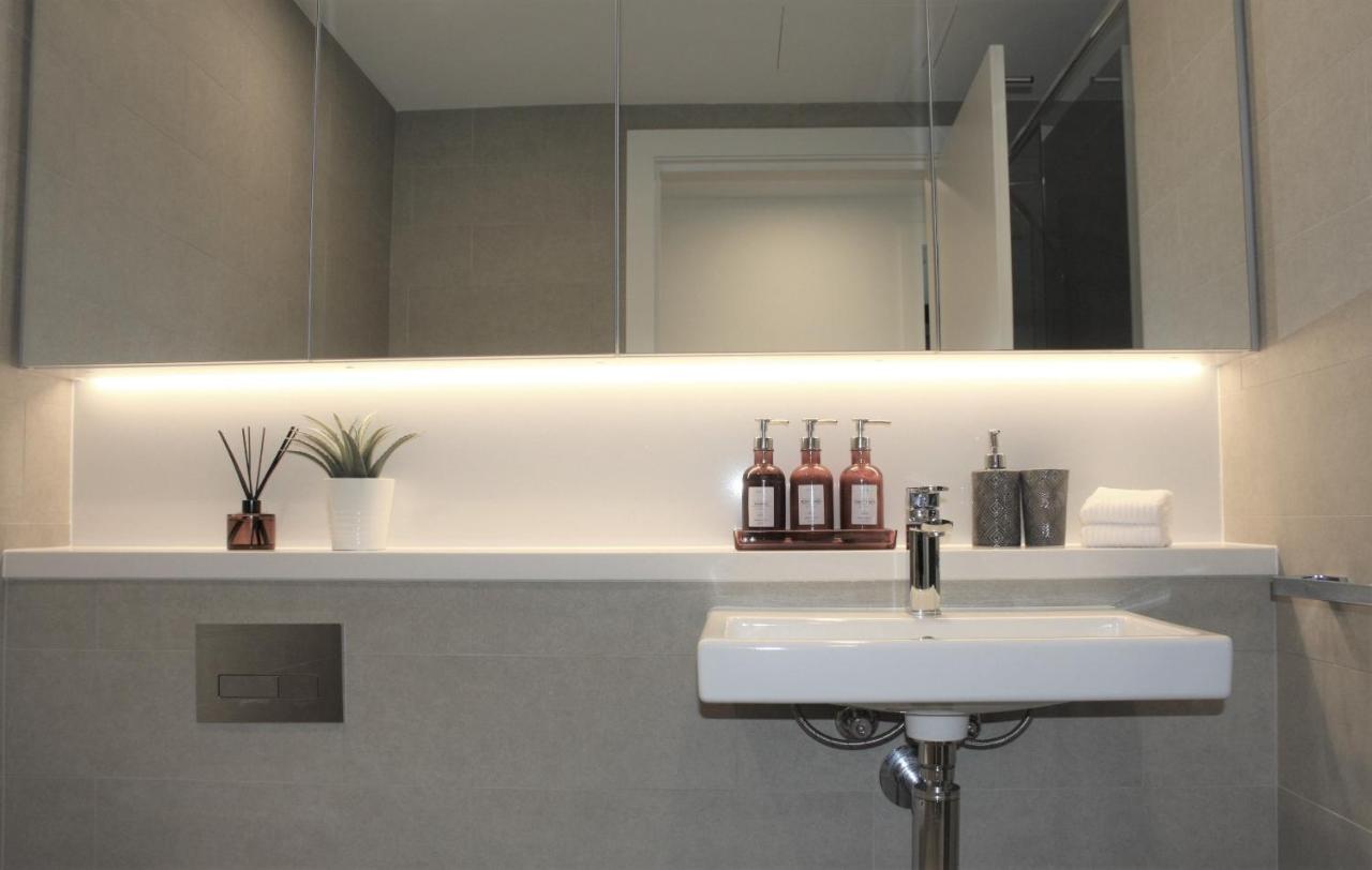 Stunning Views Sydney Olympic Park Apartment ภายนอก รูปภาพ