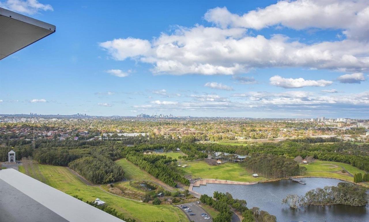 Stunning Views Sydney Olympic Park Apartment ภายนอก รูปภาพ